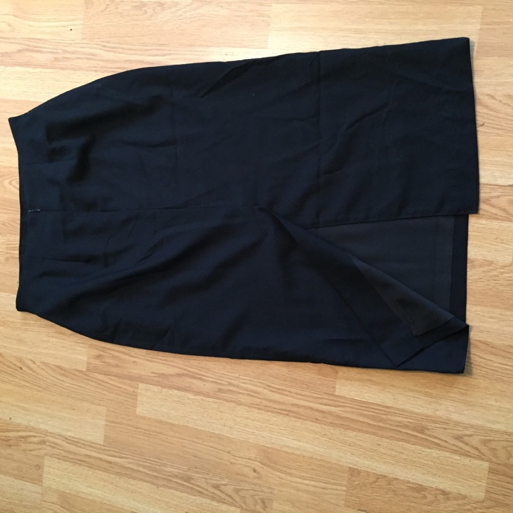 Charter Club 100% Pure New Wool 14P Black Skirt